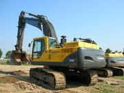 Гусеничный екскаватор Volvo Ec260BNLC