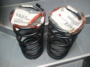 Продам Черновцы пружина подвески задняя на Mitsubishi Pajero