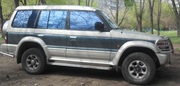 MITSUBISHI Pajero 1995