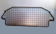 Сетка металлическая для собак,  отделяет багажник от салона