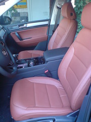 Обшивка салона автмобиля 