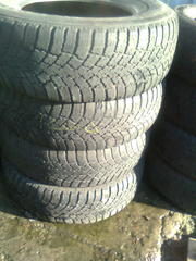 резину б/у Nokian Hakkapelitta R-17 265/70  