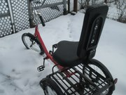 Трехколесный велосипед для инвалидов