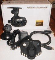 Миниатюрный автомобильный видеорегистратор Vehicle BlackBox DVR C600