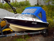 Прогулочный катер