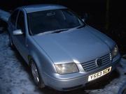 VW Bora капот бампре фара крило телевізор дверь