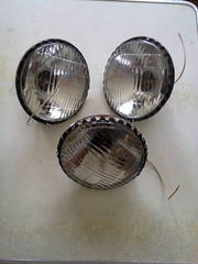 Стекло фары ФГ9-3711201 с светоотражателем в сборе