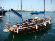 Срочно продам яхту Конрад 45,  кэч,  кр.дерево
