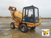 продается автобетоносмеситель 