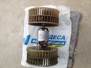 продаются запчасти  на Мерседес-бенц W124