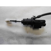 Главный цилиндр сцепления  Volkswagen Caddy VW Touran,  VW Golf V 