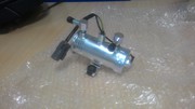 Топливный насос подкачки  Isuzu