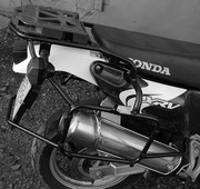 Багажные системы,   дуги,  багажники,  боковые рамки - мото аксессуары.