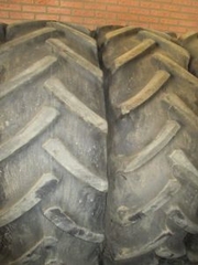 Продаем шину  420/85R38 Michellin  б/у 