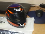 Шлем миниатюрный.