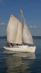 ял 4 лодка парусник яхта