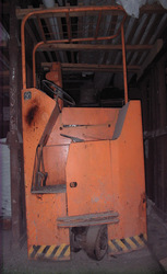 Электроштабелер