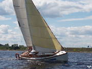 Яхта Швертбот Краснодерёвая